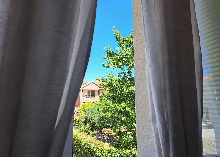 艾玛旅馆 3* 扎达尔