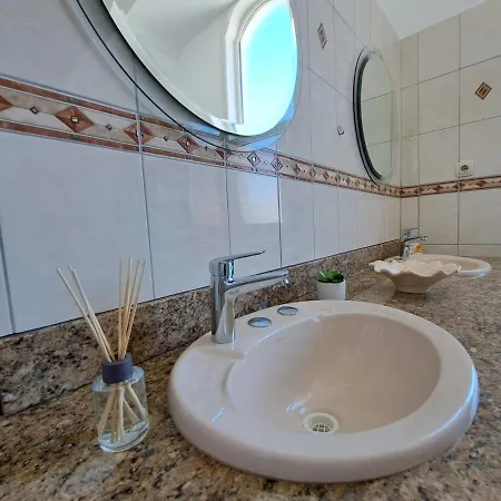 Emma Guest house 3*